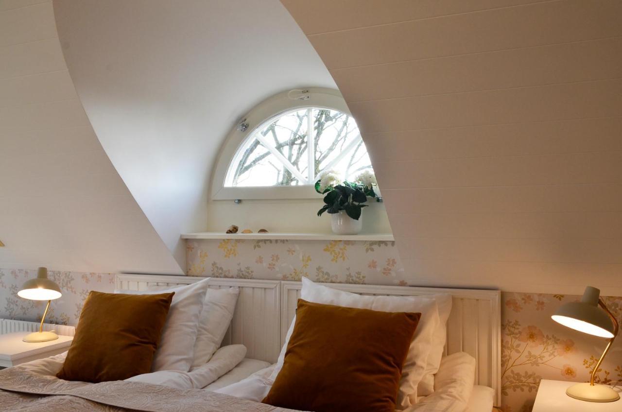 Bed and Breakfast Torsborgs Gard Simrishamn Esterno foto