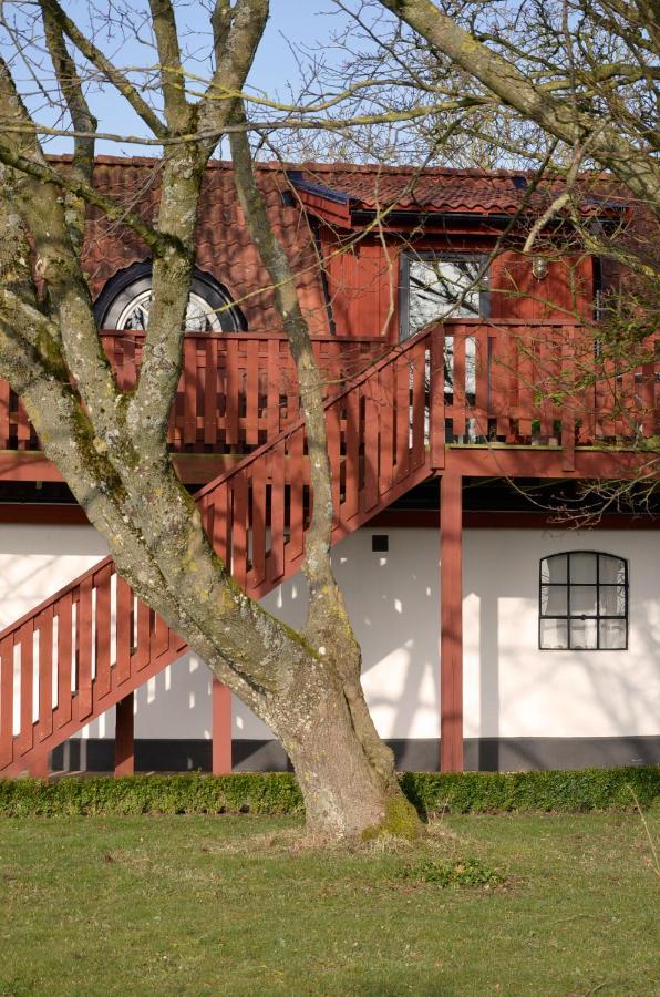 Bed and Breakfast Torsborgs Gard Simrishamn Esterno foto