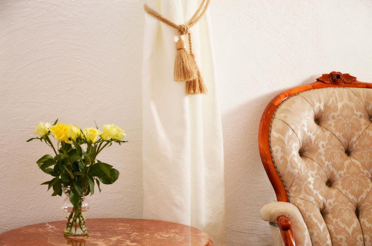 Bed and Breakfast Torsborgs Gard Simrishamn Esterno foto