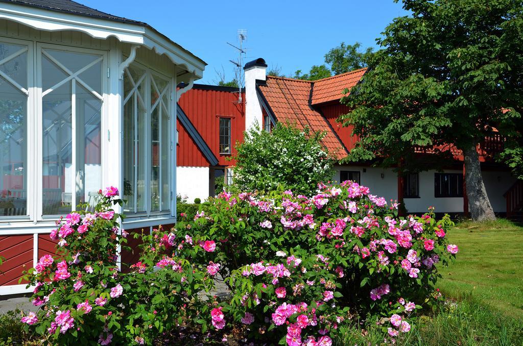 Bed and Breakfast Torsborgs Gard Simrishamn Esterno foto