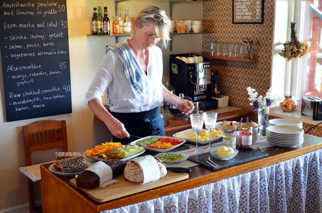 Bed and Breakfast Torsborgs Gard Simrishamn Esterno foto