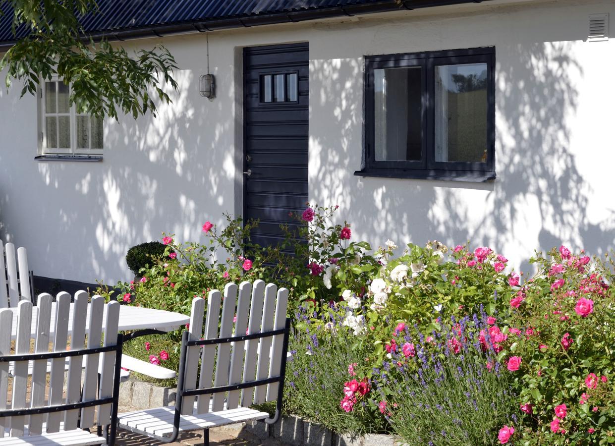 Bed and Breakfast Torsborgs Gard Simrishamn Esterno foto