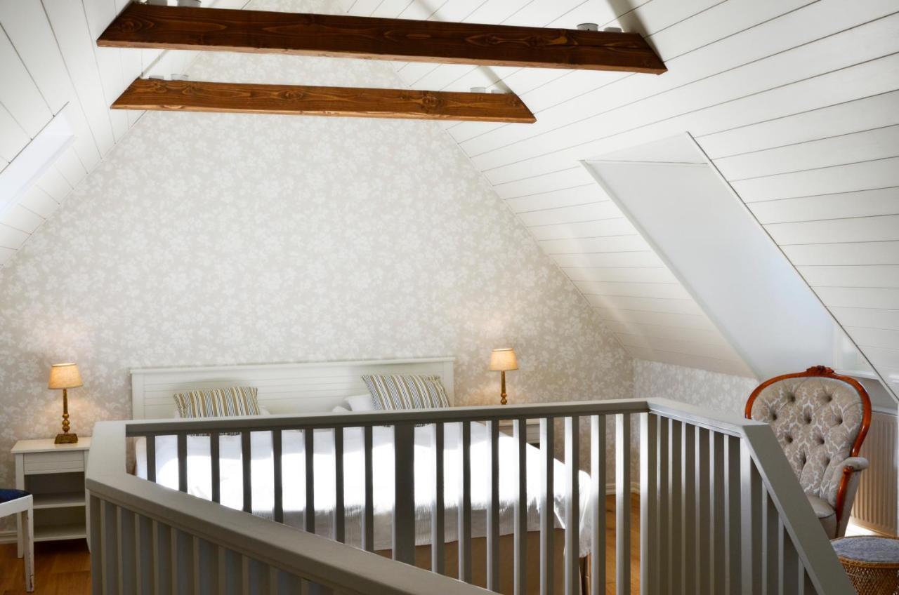 Bed and Breakfast Torsborgs Gard Simrishamn Esterno foto